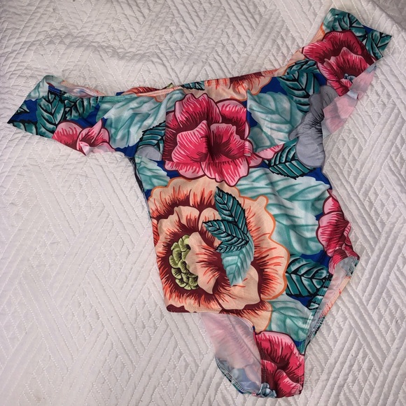 Other - One piece floral swimsuit
